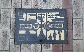 manhole.jpg